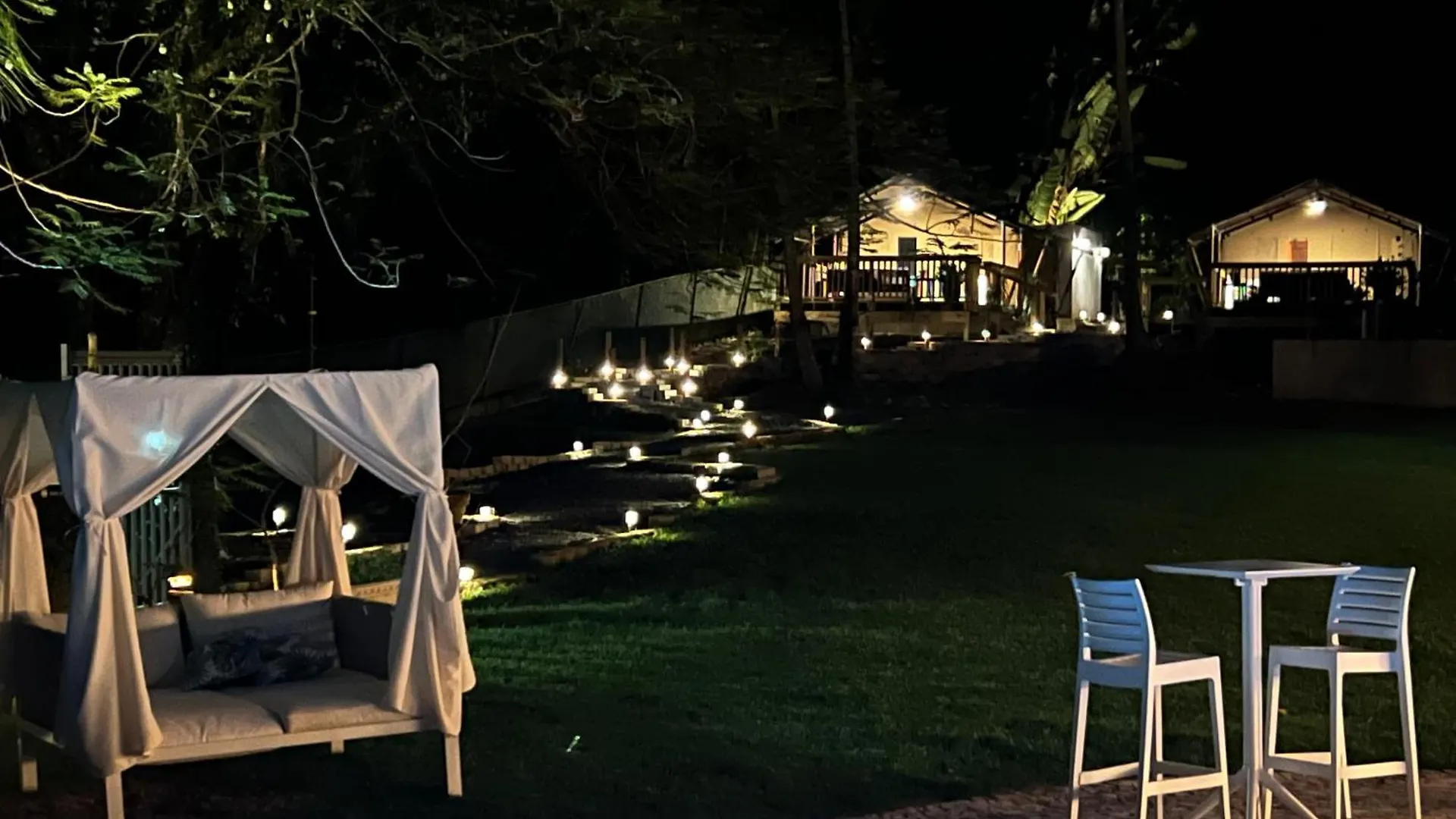 Luksustelt Jardin Al Bosque-Glamping Hotel San Juan