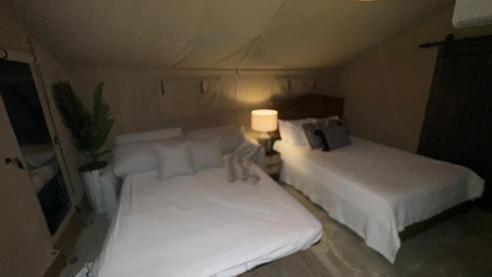 Luxury tent Jardin Al Bosque-Glamping Hotel San Juan