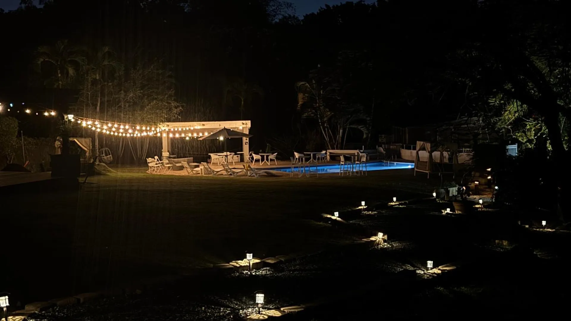 Luxury tent Jardin Al Bosque-Glamping Hotel San Juan Puerto Rico