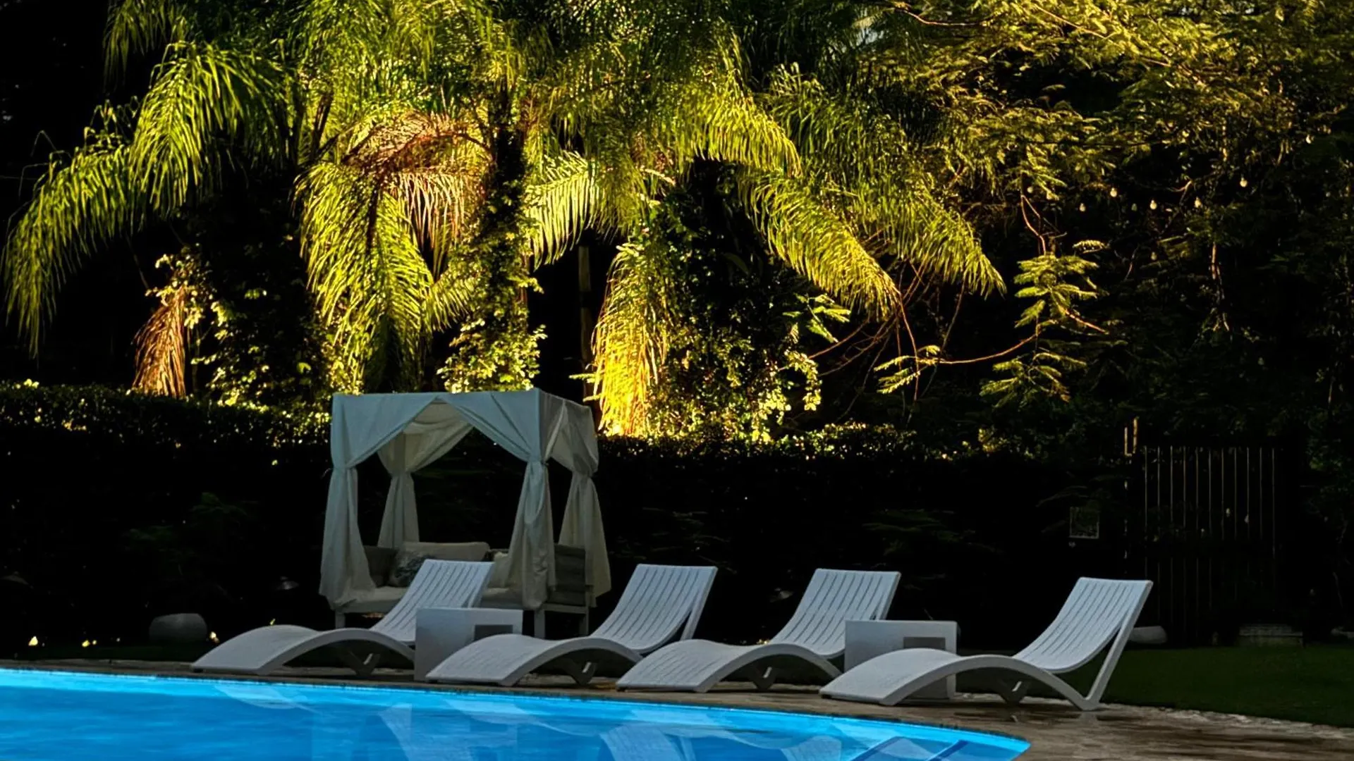 Jardin Al Bosque-Glamping Hotel San Juan Luxury tent