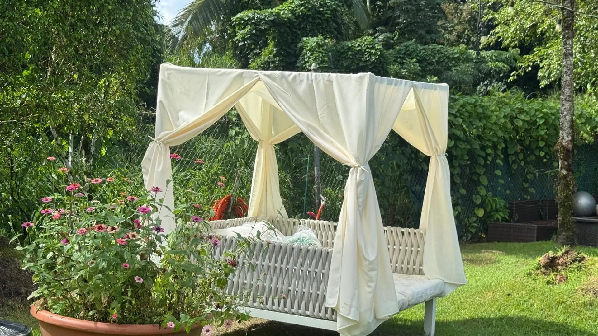 Jardin Al Bosque-Glamping Hotel San Juan Luxury tent